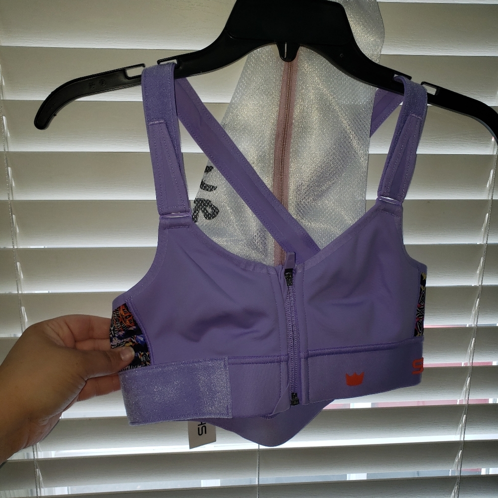 Shefit sports bra size medium